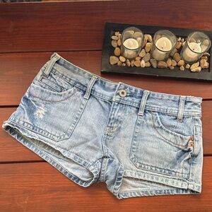 Light Wash Denim Women's Shorts - size 4